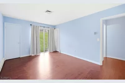 6 N Slope, Union Township, NJ 08809 - Photo 20