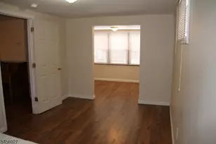 31 Ringwood Ln, West Milford, NJ 07421 - Photo 10