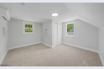 19 Ferndale Rd, Wayne, NJ 07470 - Photo 16