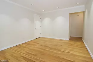216 Washington Dr, Ramsey, NJ 07446 - Photo 10