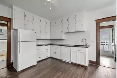 18 Lincoln Ave Unit #1, Little Falls Township, NJ 07424 - Photo 14