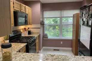 22 Jill Ct, Franklin Township, NJ 08873 - Photo 6