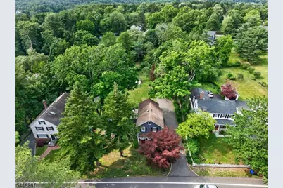 79 W Main St, Mendham, NJ 07945 - Photo 4