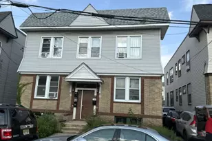 38 Martin Pl, Irvington, NJ 07111 - Photo 2