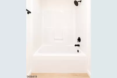 136 19th Ave, Irvington, NJ 07111 - Photo 28