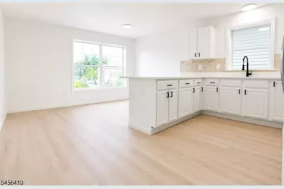 136 19th Ave, Irvington, NJ 07111 - Photo 16