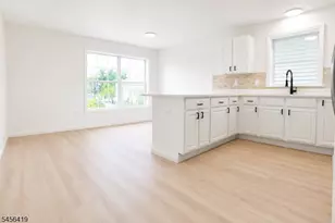 136 19th Ave, Irvington, NJ 07111 - Photo 16