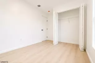 136 19th Ave, Irvington, NJ 07111 - Photo 36