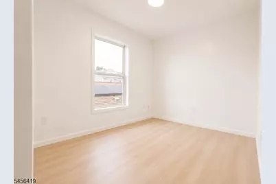 136 19th Ave, Irvington, NJ 07111 - Photo 38