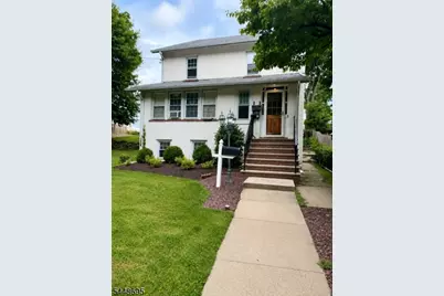 17 Chestnut St - Unit 2, Caldwell, NJ 07006 - Photo 1