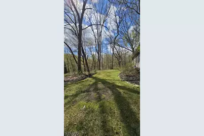 540 Paterson Hamburg Tpke, West Milford, NJ 07480 - Photo 22