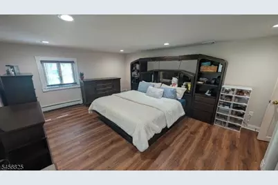 534 Paterson Hamburg Tpke, West Milford, NJ 07480 - Photo 4