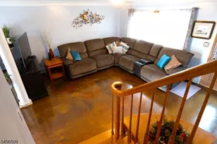 11 Mastogen Dr, Somerville, NJ 08876 - Photo 8