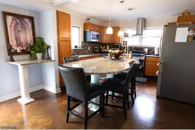11 Mastogen Dr, Somerville, NJ 08876 - Photo 12