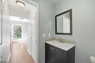 81 Village Cir, Bridgewater, NJ 08807 - Photo 14