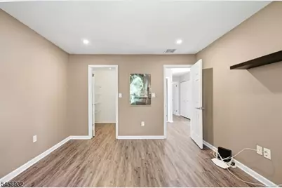 81 Village Cir, Bridgewater, NJ 08807 - Photo 36