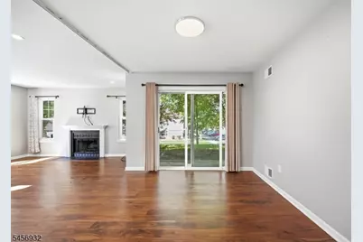 81 Village Cir, Bridgewater, NJ 08807 - Photo 18