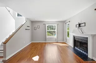 81 Village Cir, Bridgewater, NJ 08807 - Photo 24
