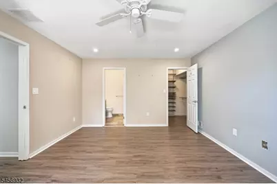81 Village Cir, Bridgewater, NJ 08807 - Photo 40