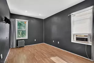 292 N Maple Ave, East Orange, NJ 07017 - Photo 14
