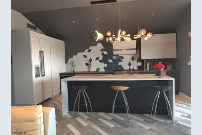 344 Paterson Plank Rd #PH, Jersey City, NJ 07307 - Photo 6