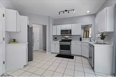 21 Cambridge Ct, Montgomery Township, NJ 08540 - Photo 10