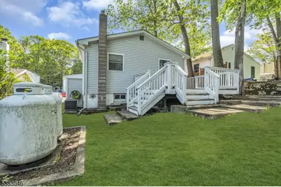 406 Brooklyn Mountain Rd, Hopatcong, NJ 07843 - Photo 32
