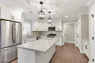 22 Lathrop Ave Unit, Madison, NJ 07940 - Photo 4