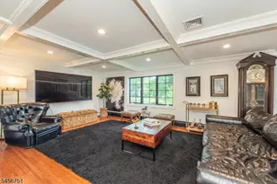 6 Lauri Dr, Florham Park, NJ 07932 - Photo 6