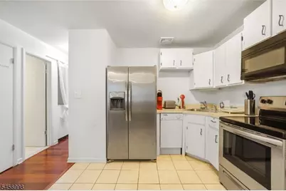 44 Coriander Way, Englewood, NJ 07631 - Photo 4
