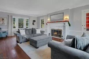 11 Crestmont Rd, Verona, NJ 07044 - Photo 4