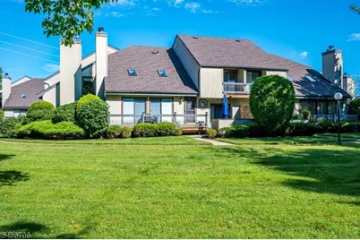 39 Sherborne St, Franklin Township, NJ 08873 - Photo 1