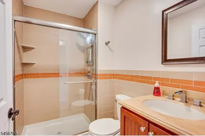 39 Sherborne St, Franklin Township, NJ 08873 - Photo 26