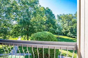39 Sherborne St, Franklin Township, NJ 08873 - Photo 28