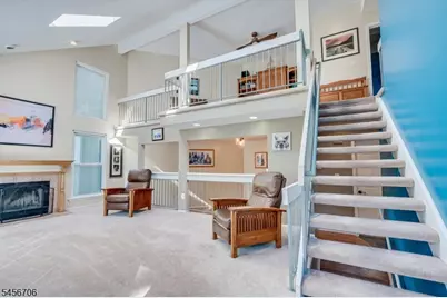 39 Sherborne St, Franklin Township, NJ 08873 - Photo 8