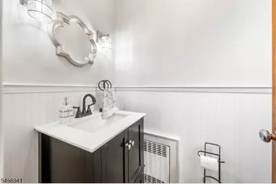 638 Union Ave, Elizabeth, NJ 07208 - Photo 12