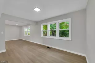 6 Mitchell Rd, Parsippany, NJ 07054 - Photo 12