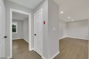 6 Mitchell Rd, Parsippany, NJ 07054 - Photo 10