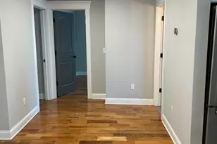 415 E 3rd Ave, Roselle, NJ 07203 - Photo 2