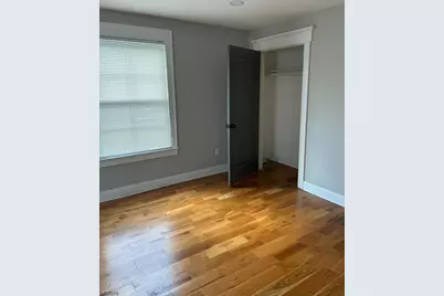 415 E 3rd Ave, Roselle, NJ 07203 - Photo 6