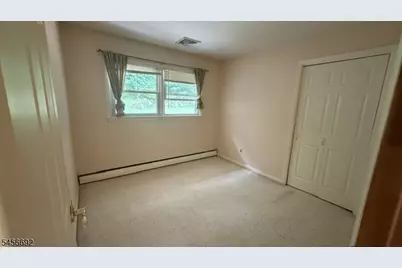 22 Old Creamery Rd, Andover Township, NJ 07860 - Photo 8