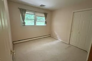 22 Old Creamery Rd, Andover Township, NJ 07860 - Photo 8