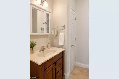 196 Franklin Ave #2, Nutley, NJ 07110 - Photo 2