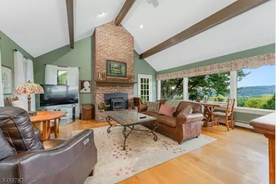 90 Old Farm Rd, Holland Township, NJ 08848 - Photo 6