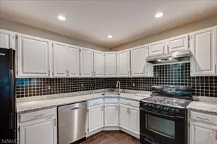 118 Edward Dr, Franklin Township, NJ 08823 - Photo 8
