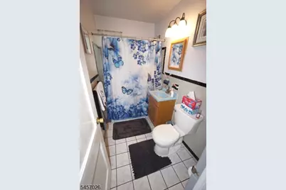 22 Lowell St, Woodbridge Township, NJ 08830 - Photo 16