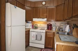 22 Lowell St, Woodbridge Township, NJ 08830 - Photo 10