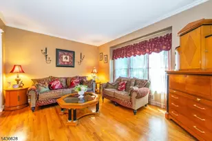 5 Kingston Ct, Jefferson Township, NJ 07438 - Photo 6