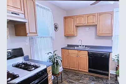 306 Aurora St, Lopatcong Township, NJ 08865 - Photo 12