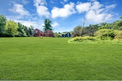 1 Spring Hill Rd, Franklin Township, NJ 08801 - Photo 6